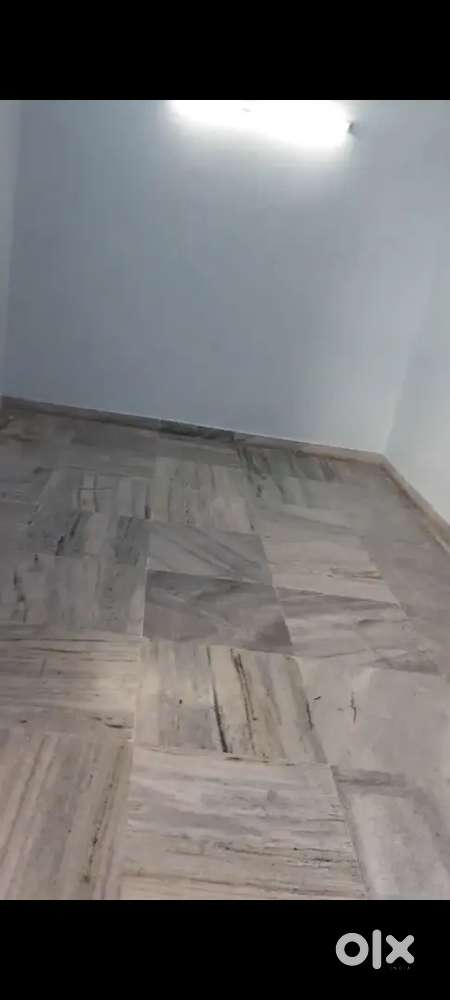 Want to sell 2bhk flat ask 27 lac