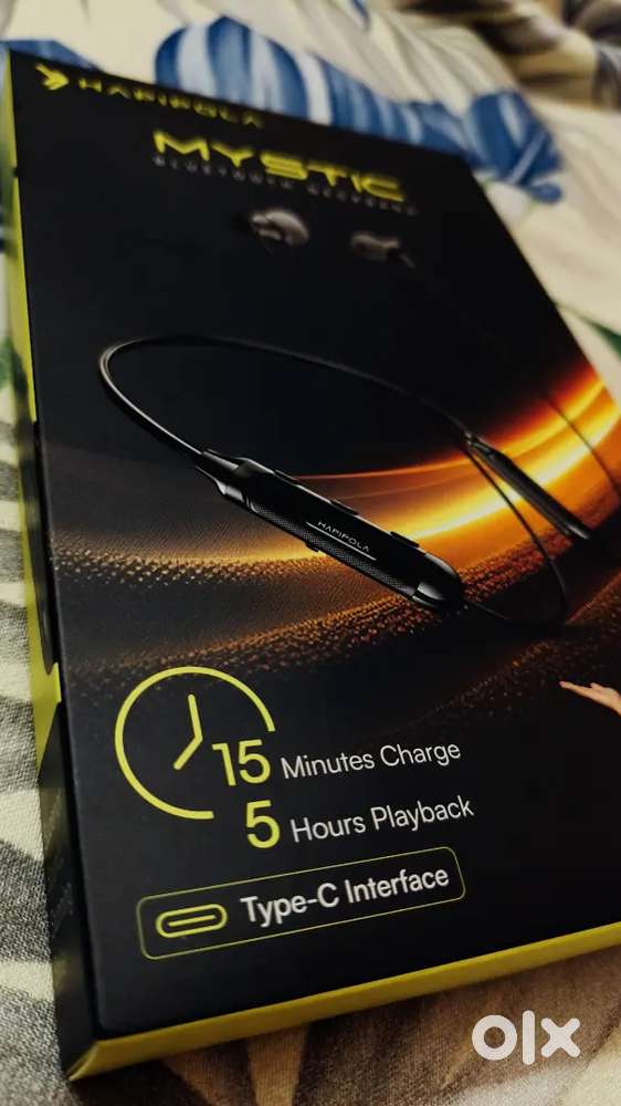 Hapipola mystic bluetooth neckband for ₹499