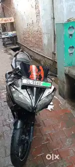 R15 V2 2011 good condition