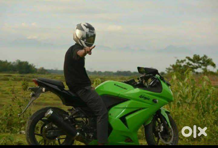 Kawasaki Ninja 250r race version