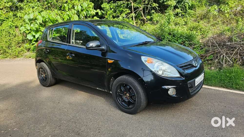 Hyundai i20 2010 Petrol 97000 Km Driven