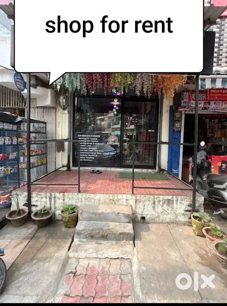 Shop 200sq feet for rent at prime location 60 feet road Jankipuram,