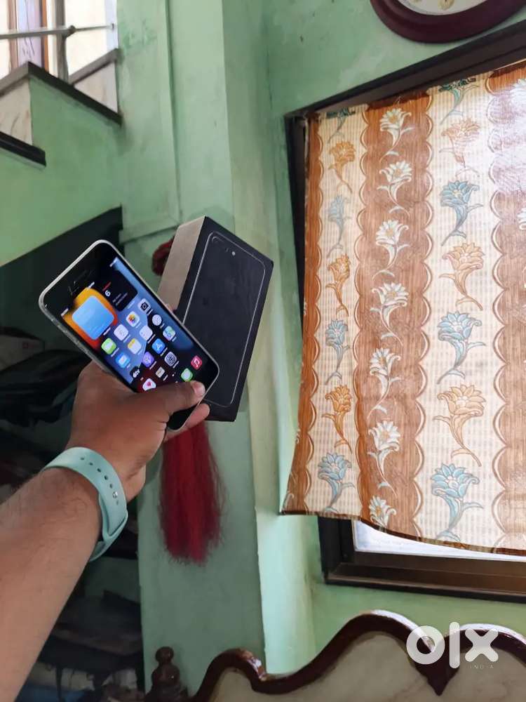 I phone 7 plus box bill aveleble