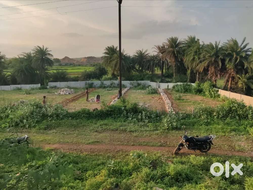 Highway plot sale karna hai