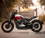Jawa 42 bobber jasper red Color Jan 2023 model Jan 2023 model.