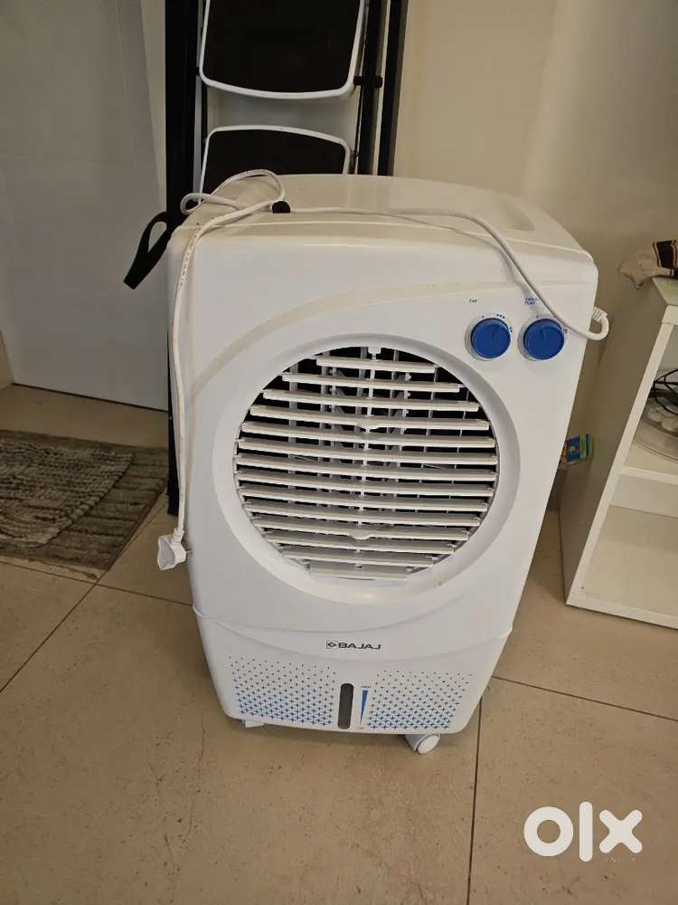 Bajaj PX97 36L Personal Air cooler
