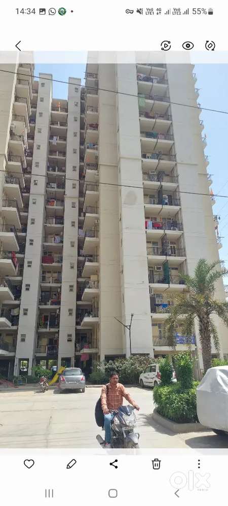 2bhk ready to move in Aagman2 society faridabad