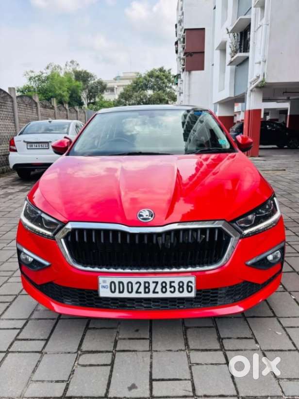 Skoda Slavia 1.0 TSI Style AT, 2022, Petrol