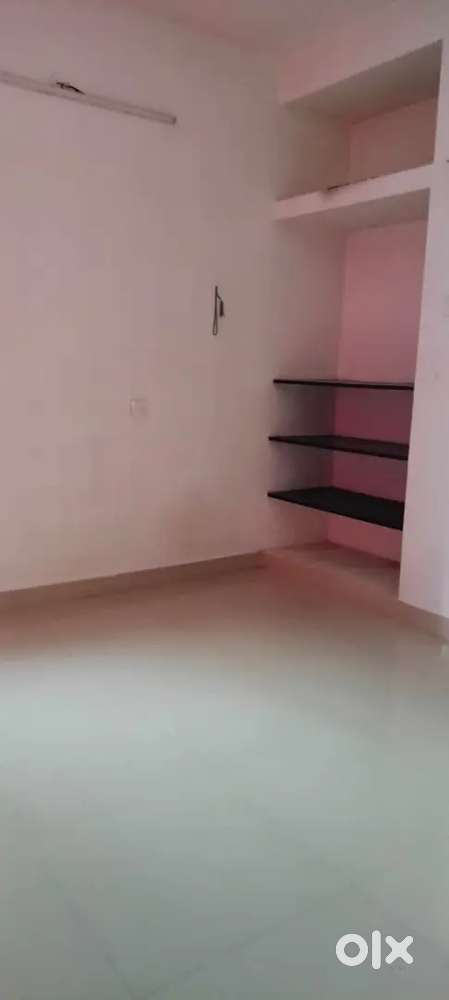 Flat For Sale in Hastinapurm Chrompet Ambal Nagar