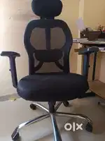 Computer chair good condition