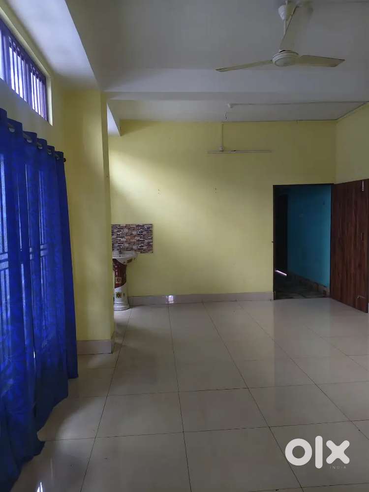 2bhk out for rent at the heart of jorhat. Spacious and peaceful.