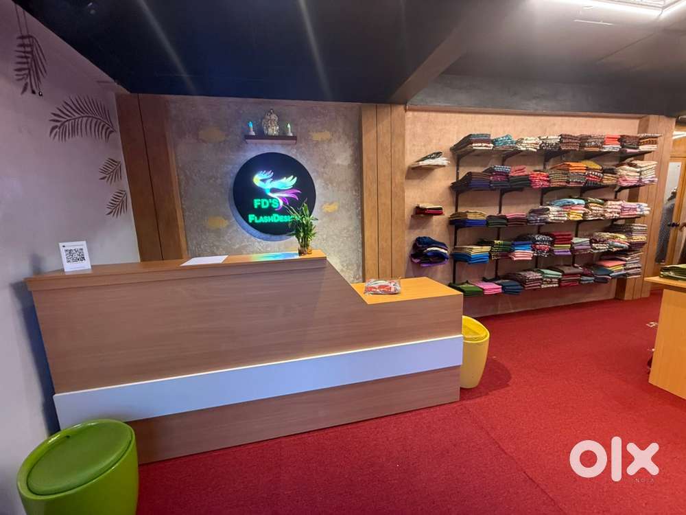 Lady staff required for a ladies store near by Kinfra park Kalamssery