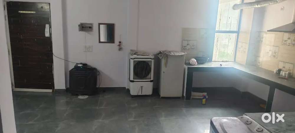 2bhk for rent, newly constructed, near expressway