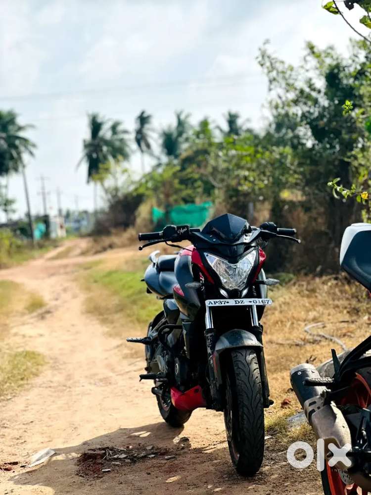 Ns 200 ,bs4,good condition, money urgent