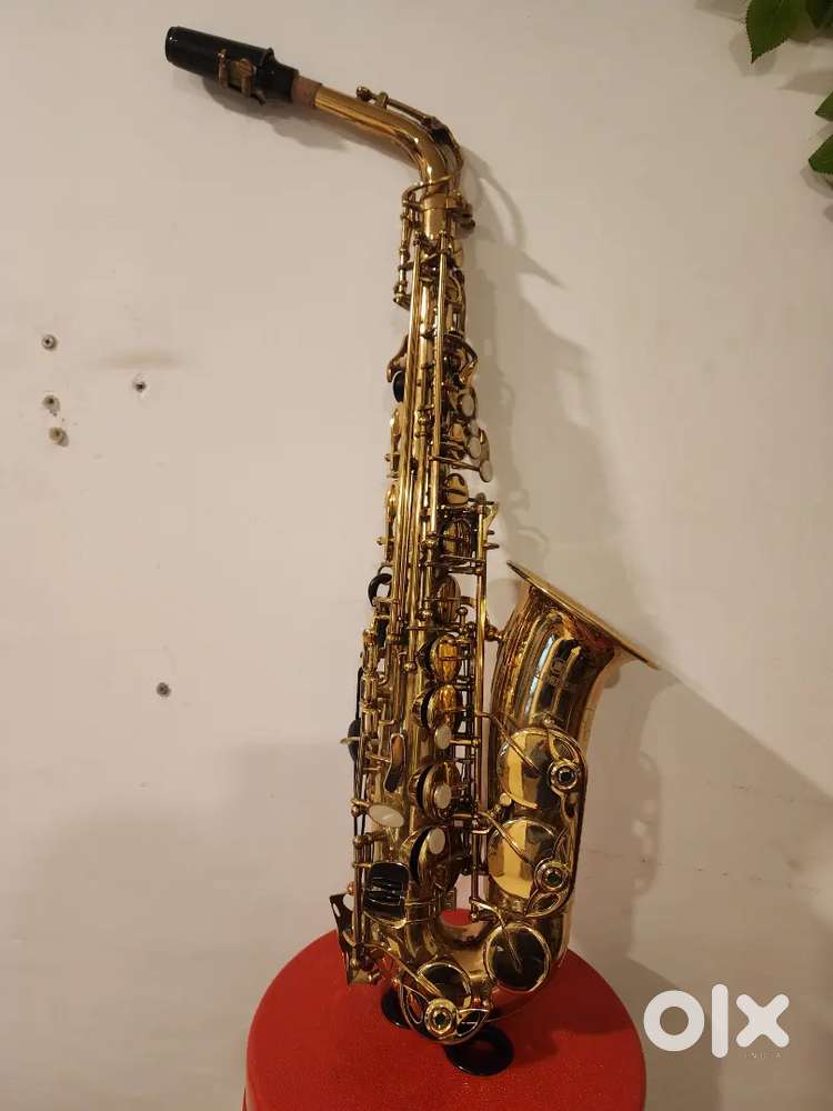 Saxophone with box and all accessories