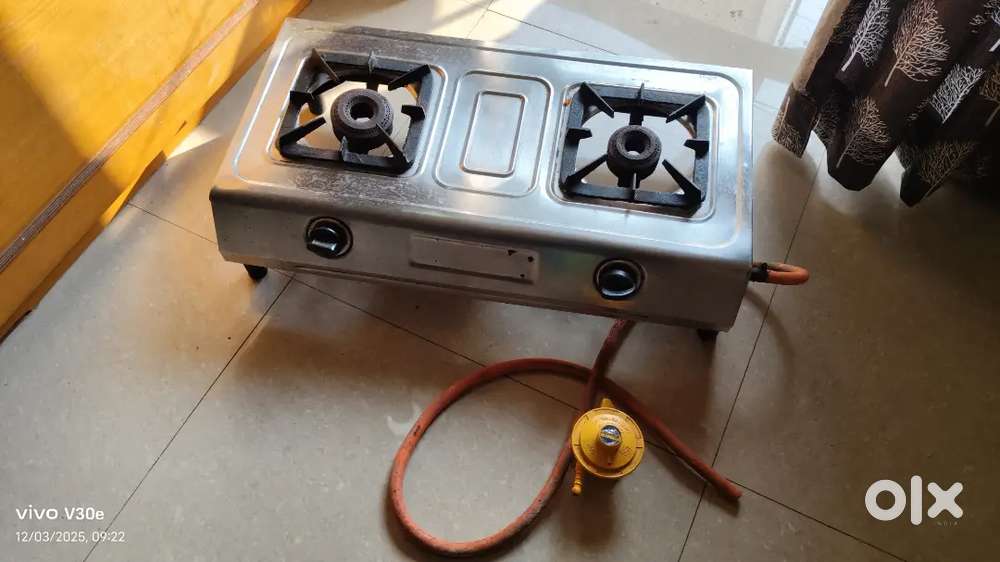 Gas Stove 2 Burner with Pipe and Regulator
