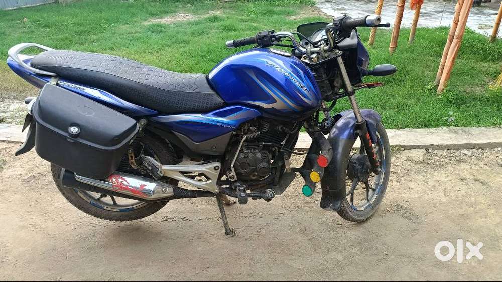 Bajaj discover 125M