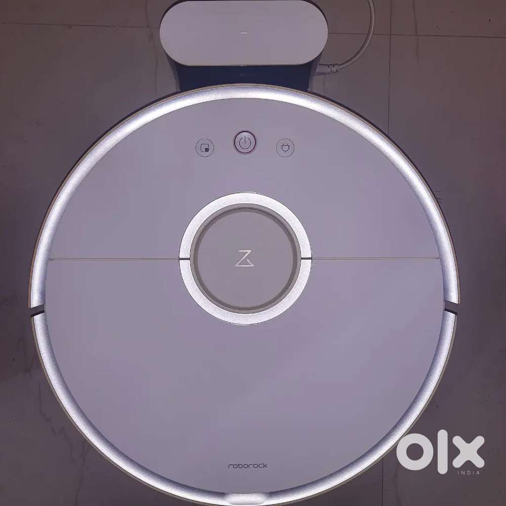 Xiaomi Roborock S50 Vacuum Robot with Mapping, Mopping & Accessories