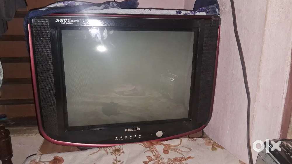 LG tv for sale 21,inche good working sthalam Aluva kaipra