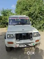 Mahindra Bolero 2004