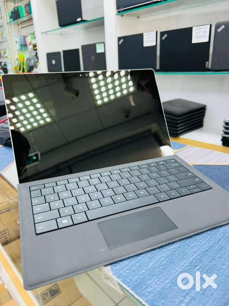 Microsoft surface Laptop