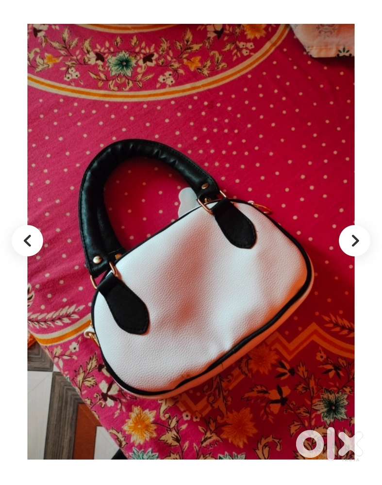 Ladies handbags karigar ki need hai