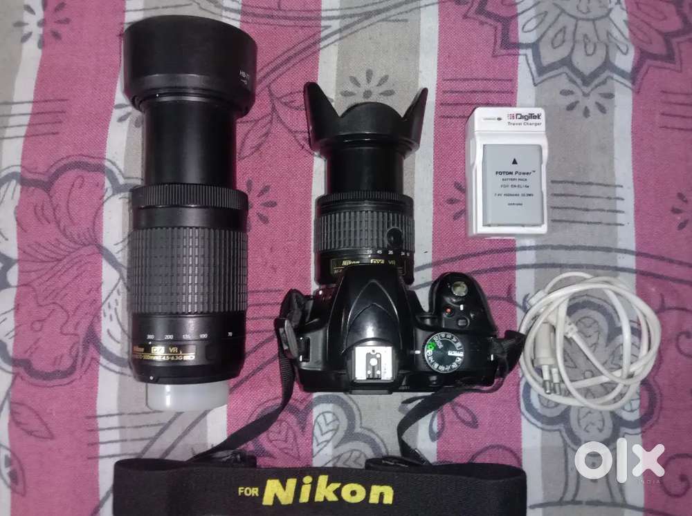 Nikon D3300 with All Accessories in Good & Running condition