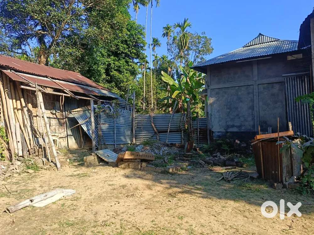 ১.৫ গন্ডা জায়গা বিক্রি করা হবে, পূর্বচন্দ্রপুর আনন্দময়ীলেন