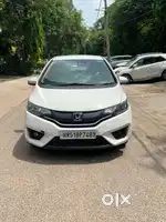 Honda Jazz 2017 ivtec V-AT Top well maintained