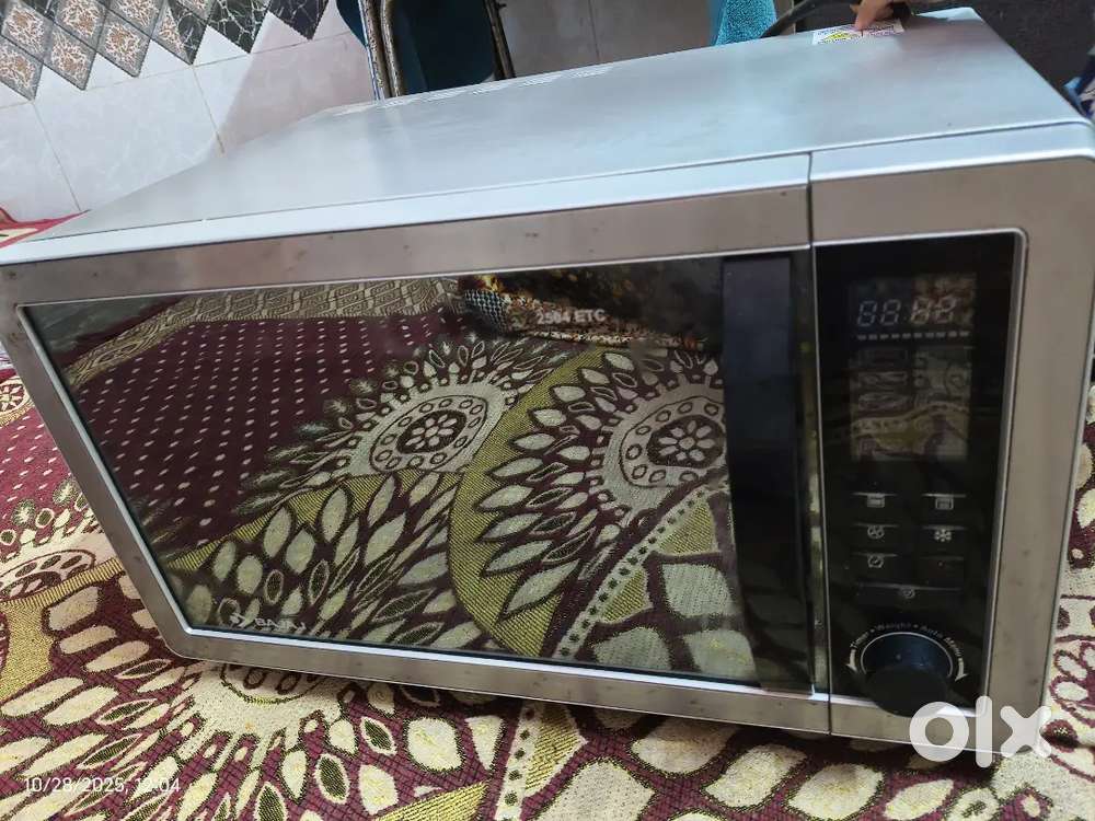 Bajaj 25 Litres Convection Microwave Oven 2504 ETC Silver Grey