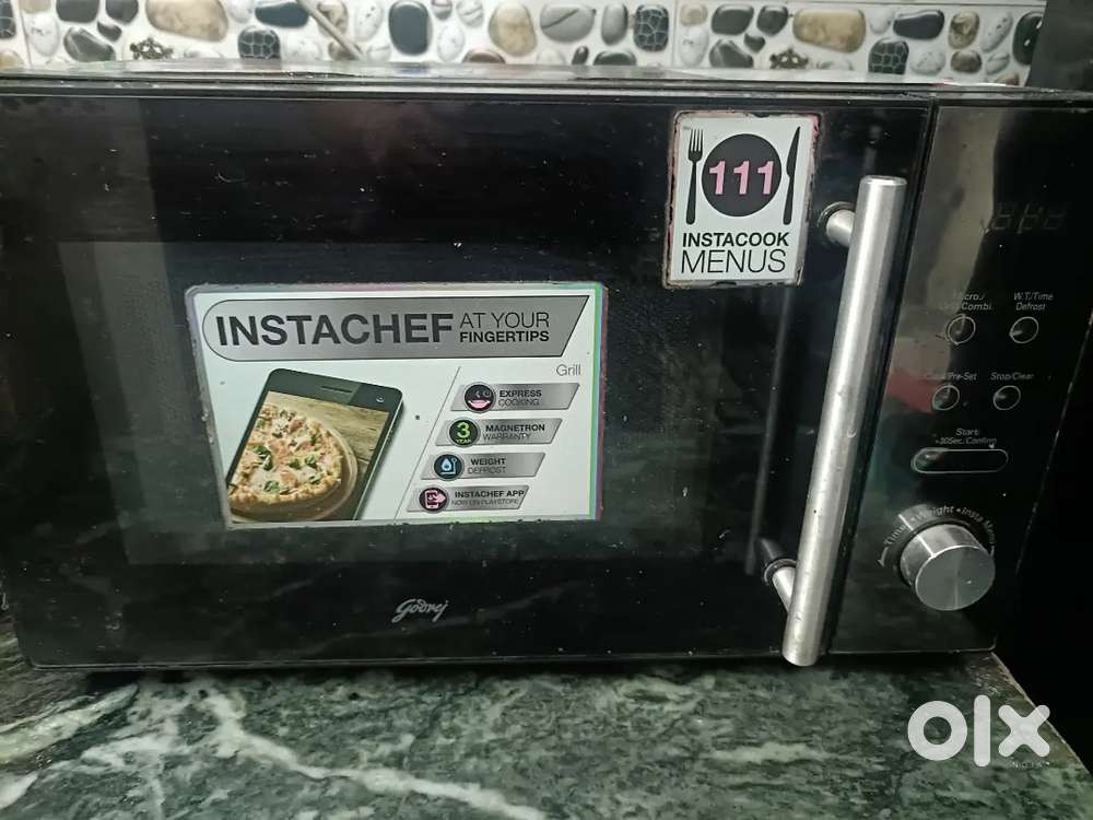 Microwave oven