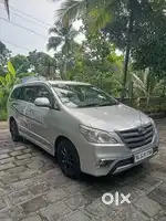 TOYOTA INNOVA Z TOP VARIANT 2014 MODEL RE REGISTERED GOOD CONDITION