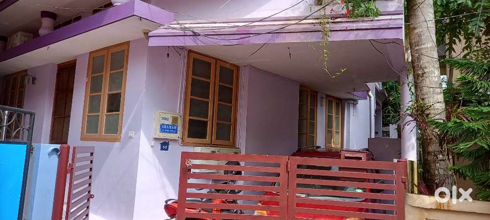 SINGLE ROOMS FOR RENT near Pattom for LADIES