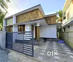 NEWLY 2BED ROOMS UPSTAIR INSIDE THE HOUSE IN PARAVUR NEAR THATTAMPADY