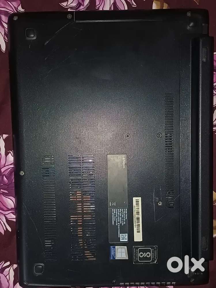 Lenovo AMD Laptop 4GB RAM 512 HDD