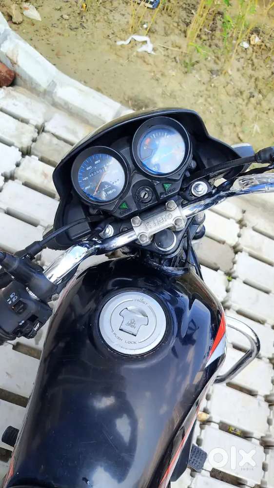 I am selling my Hero HF Deluxe.