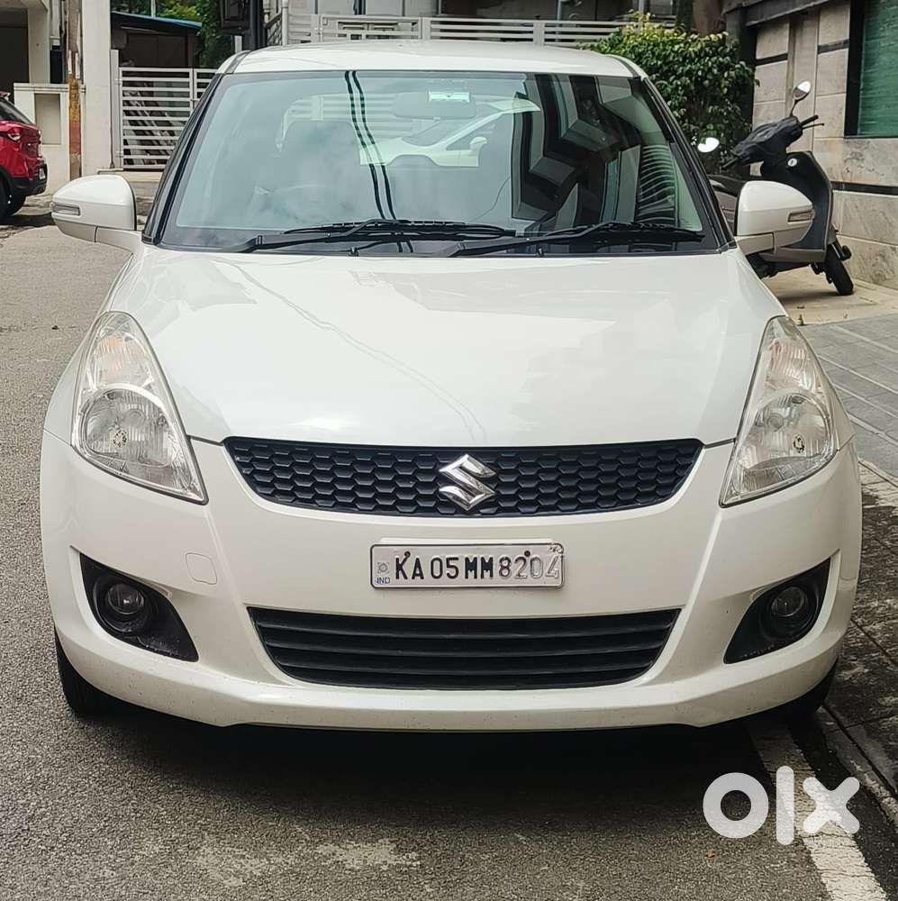 Maruti Suzuki Swift VXI Optional, 2012, Petrol