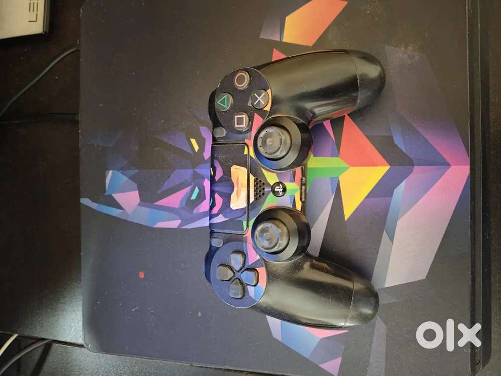 Sony PS4 slim 1 tb 12.02