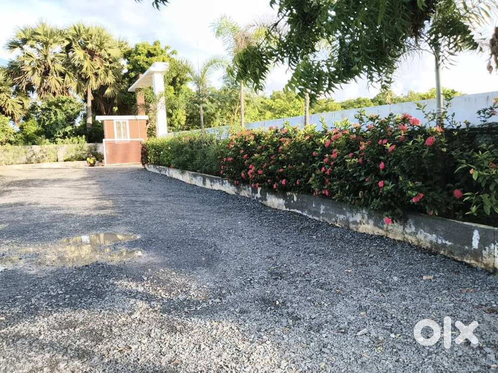 1800sqft land for sale gated community