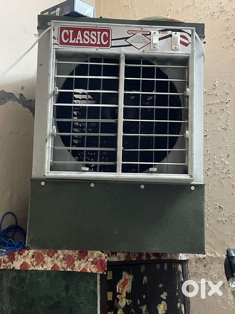 Classic Cooler just 2 months old