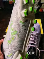 Nivia safari football spike