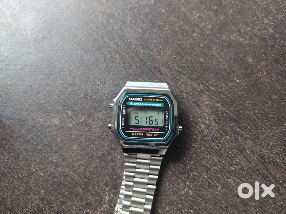 Casio F91W Style Silver Digital Watch  Used  Great Condition