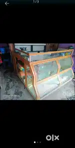 Glass aluminum alamara