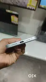 15 plus 128 blue 89% battery health 1.2 years old owsome camera