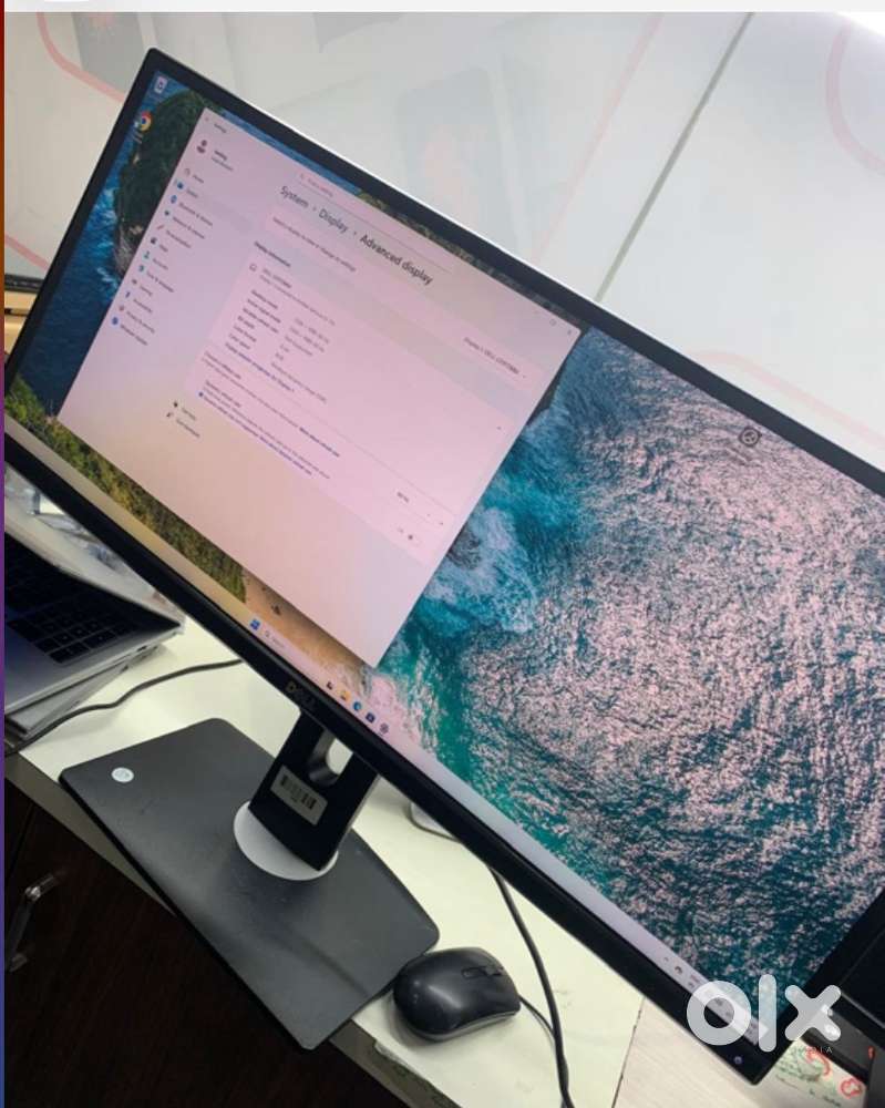 dell monitor/30inch /Bit Depth-8bit/VGA PORT/Good working/With bill