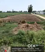 Commercial plot for sale..