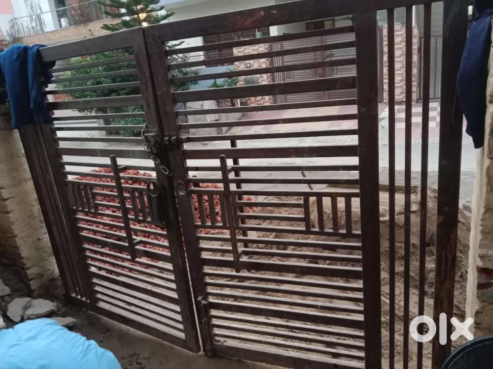 Gate for sale