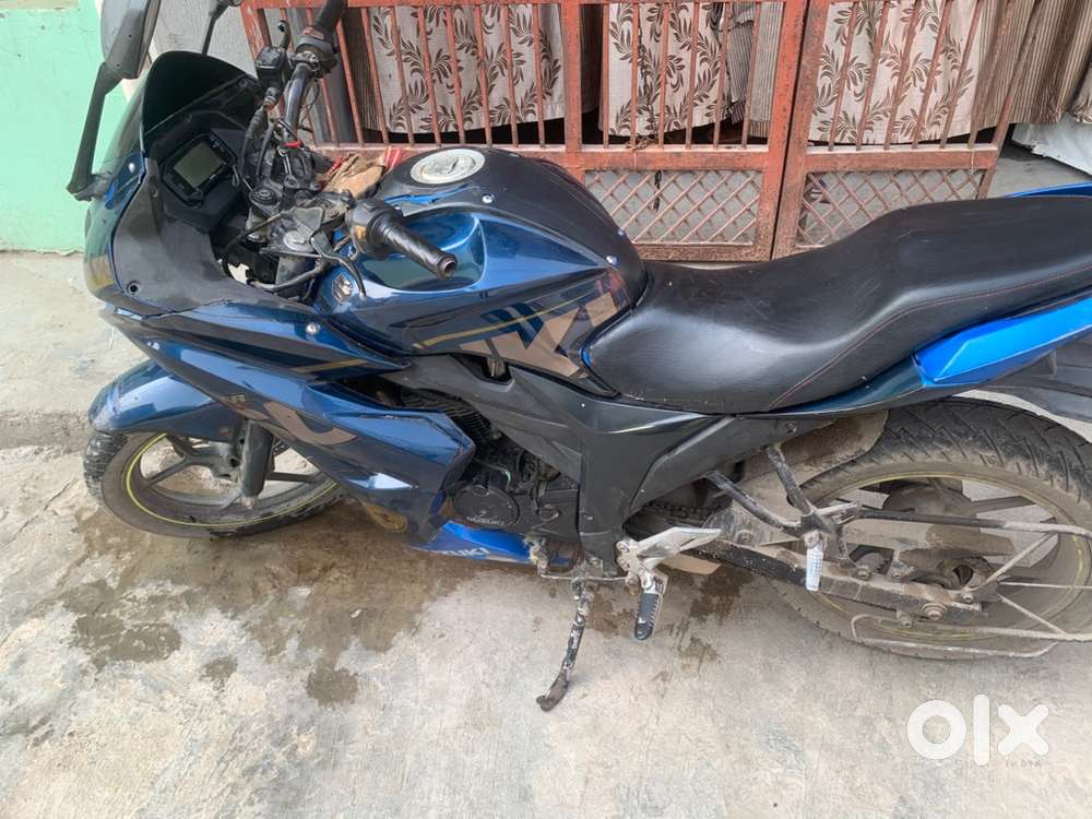 Gixxer sf 2016 good condition