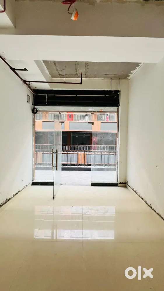 Shop for rent in sun twilight opposite delta 1 metro station