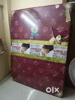 78 X 60 X 4 SLEEPON mattress for immediate sale
